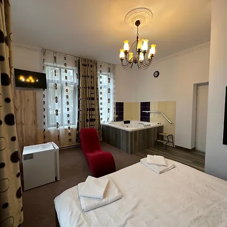 Luxinn 3*