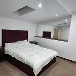 Bed & Breakfast Luxinn Bucharest