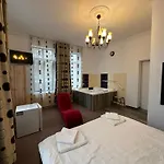 Luxinn 3*