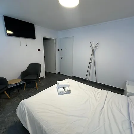 Bed & Breakfast Luxinn Boekarest