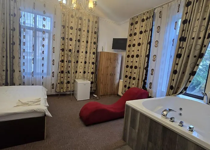 Luxinn לינה וארוחת בוקר בוקרשט